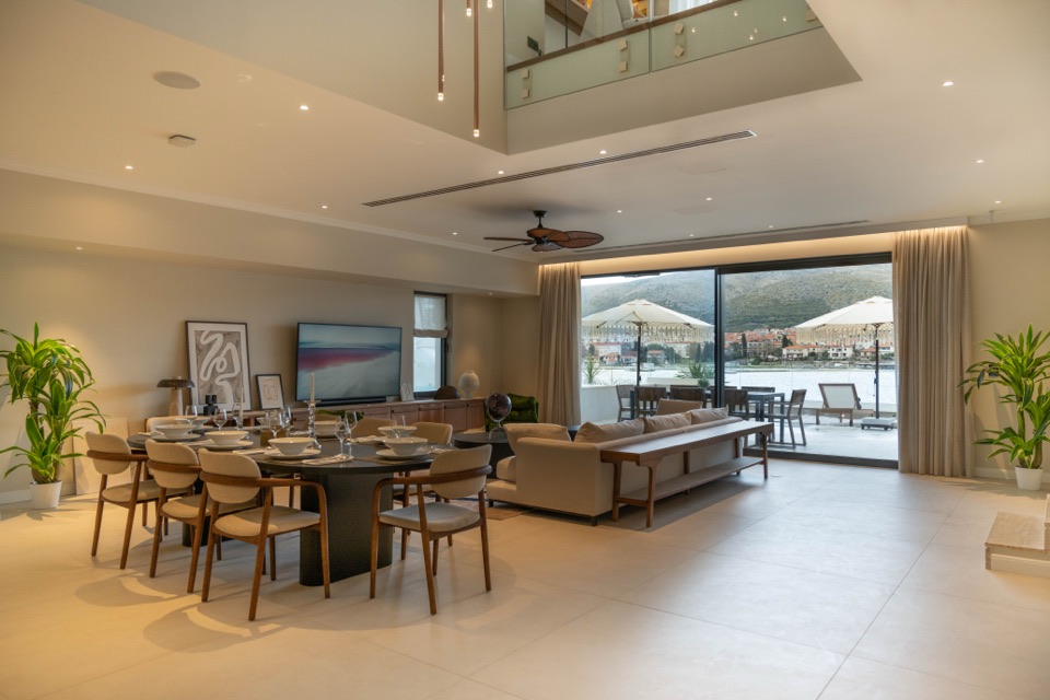Beachfront Villa in Trogir — Beachfront villa in Trogir, Croatia